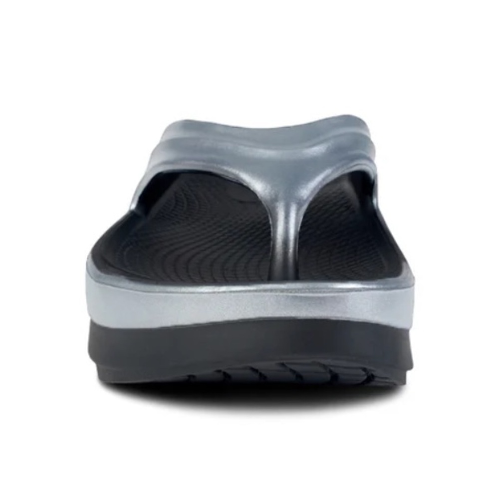 NWT Women's OOmega OOlala Stacked Sandal - Basalt